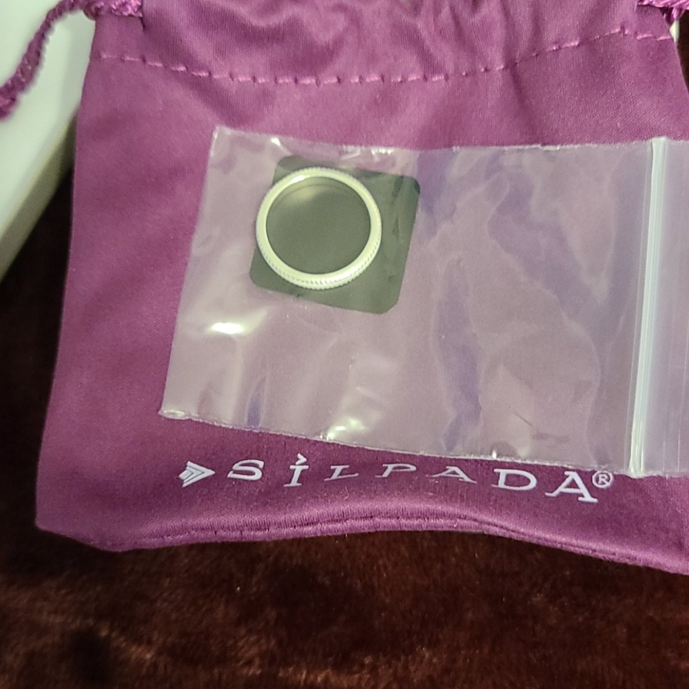 White enamle Silpada Ring